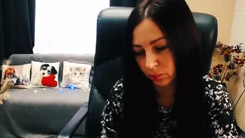 Luisa online show from September 22, 2025, 7:10 am