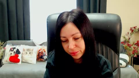 Luisa online show from March 25, 2026, 8:31 am