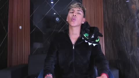 Timmy King -. online show from November 23, 2025, 8:52 pm