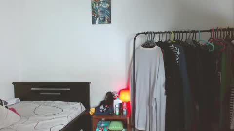 timmy  independent model  help me reach 50 thumbs up pls online show from January 5, 2025, 1:15 pm