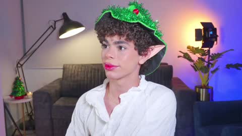 Snapshot of timmyshy chatting on December 5, 2024, 1:14 am timmyshy online show from December 5, 2024, 1:14 am