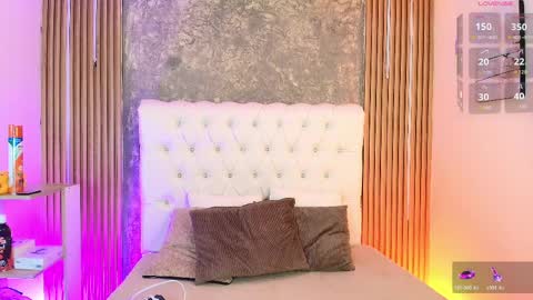 Timothy 21 years old online show from April 12, 2026, 8:36 pm