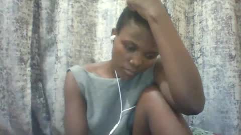 Snapshot of tina2030_1 chatting on June 8, 2026, 5:24 pm tee online show from June 8, 2026, 5:24 pm