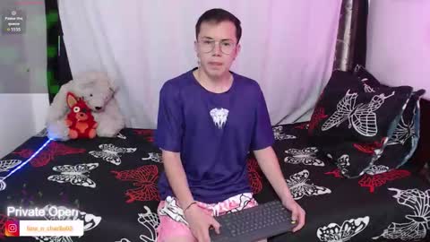 Tina N Charlie online show from September 14, 2025, 12:37 pm