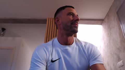 tinoclandestino online show from February 9, 2025, 10:20 am