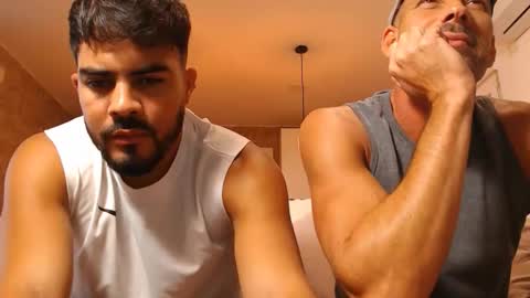 tinoclandestino online show from November 7, 2025, 2:50 pm