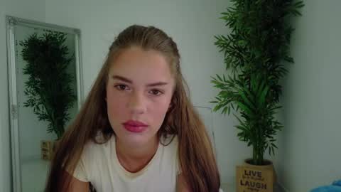 Snapshot of tiny_blush chatting on May 24, 2026, 4:50 am Anne online show from May 24, 2026, 4:50 am