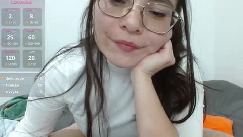 Tiny Caroline online show from December 21, 2024, 6:41 am