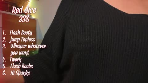 Snapshot of tiny_panther chatting on January 17, 2025, 1:04 am Ana Molly online show from January 17, 2025, 1:04 am