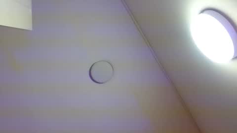 tiny_tay online show from February 9, 2026, 11:47 am