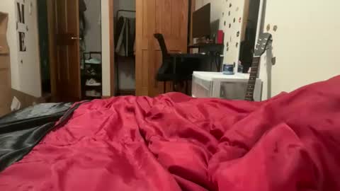 Snapshot of tinydaisy22 chatting on February 2, 2026, 7:07 am tinydaisy22 online show from February 2, 2026, 7:07 am