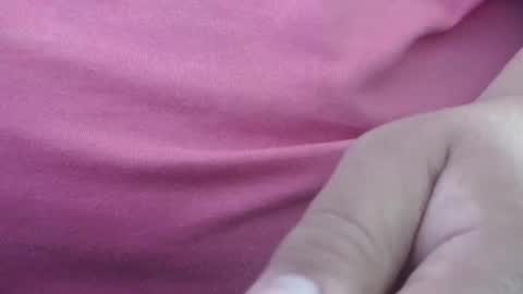 tinypecker6 online show from November 17, 2025, 5:19 pm