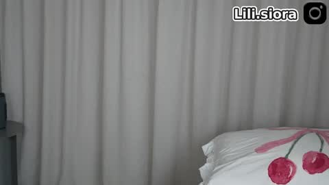 Lili online show from March 5, 2026, 4:03 pm