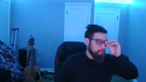 tippertonight online show from December 3, 2025, 6:21 am