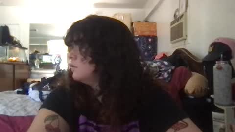 formerly bigtittygothwhore online show from December 14, 2025, 8:24 pm