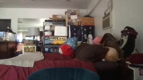 formerly bigtittygothwhore online show from April 22, 2026, 8:54 pm