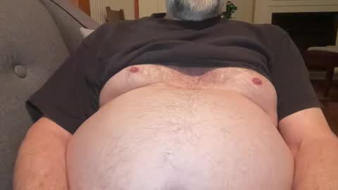 tjbear101 online show from January 6, 2025, 11:52 pm