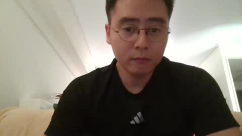 Tom online show from October 18, 2025, 9:43 am