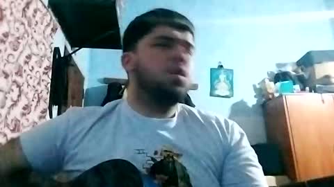 tobias2009052005 online show from September 24, 2025, 2:37 am