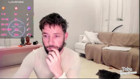 Toby Trombone online show from May 6, 2026, 2:29 am