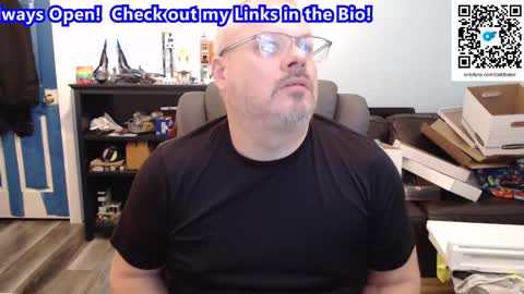 Snapshot of toddbator chatting on March 1, 2025, 1:32 am Todd Bator online show from March 1, 2025, 1:32 am