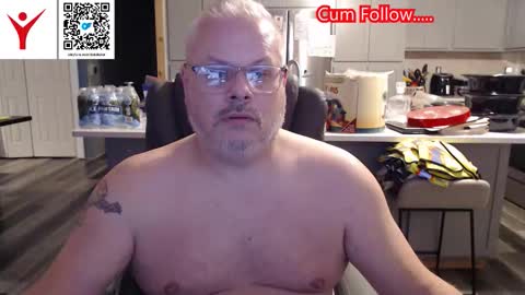 Snapshot of toddbator chatting on December 20, 2025, 12:51 am Todd Bator online show from December 20, 2025, 12:51 am