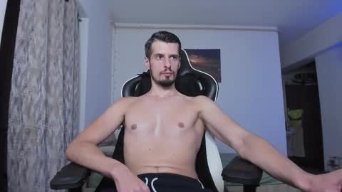 Todd online show from September 18, 2025, 12:01 am