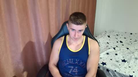 todhorny987 online show from February 11, 2026, 4:50 am