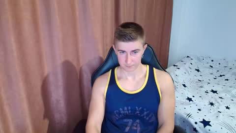 todhorny987 online show from February 19, 2026, 5:36 am