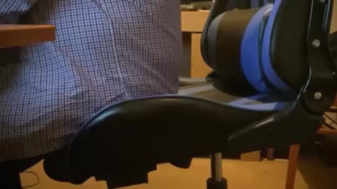 Snapshot of togbear chatting on January 12, 2025, 9:51 pm Togbear online show from January 12, 2025, 9:51 pm