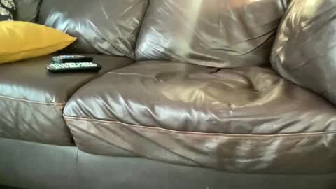 Snapshot of toggaman chatting on January 20, 2025, 5:37 pm Joshua1983 online show from January 20, 2025, 5:37 pm