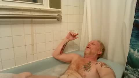 tokenless_boner online show from December 17, 2025, 5:46 am