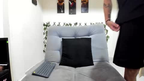 Snapshot of tokio_master chatting on October 20, 2025, 3:51 am Tokyo Master online show from October 20, 2025, 3:51 am