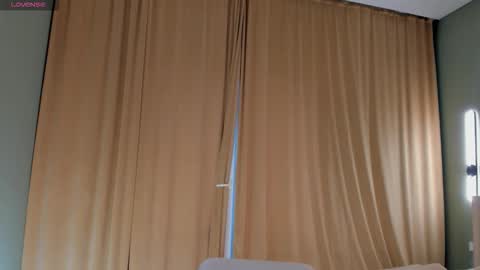 Toki online show from October 17, 2025, 1:20 am