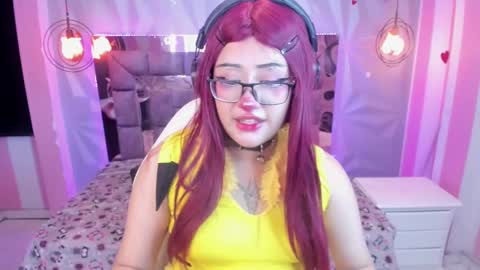 Snapshot of toky_doll chatting on December 2, 2024, 6:52 am toky         online show from December 2, 2024, 6:52 am