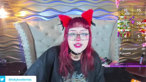 Snapshot of toky_doll chatting on December 18, 2024, 12:54 am toky         online show from December 18, 2024, 12:54 am