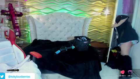 Snapshot of toky_doll chatting on February 1, 2025, 7:02 pm toky         online show from February 1, 2025, 7:02 pm
