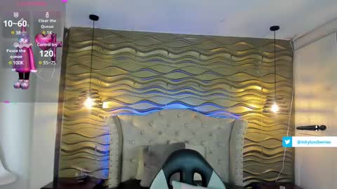 Snapshot of toky_doll chatting on February 18, 2025, 7:09 pm toky         online show from February 18, 2025, 7:09 pm