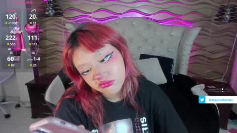 Snapshot of toky_doll chatting on March 11, 2025, 8:42 pm toky         online show from March 11, 2025, 8:42 pm