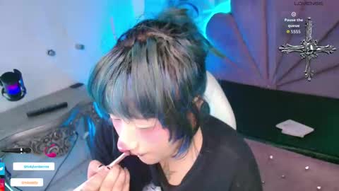 Snapshot of toky_doll chatting on October 17, 2025, 8:11 pm toky         online show from October 17, 2025, 8:11 pm