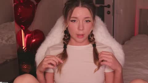 tokyo_n online show from February 11, 2025, 11:33 pm