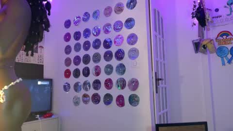 Snapshot of tokyo_wld chatting on January 2, 2025, 12:13 am Athena Fantasy online show from January 2, 2025, 12:13 am