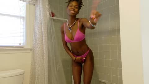 Snapshot of tokyo_wld chatting on March 12, 2025, 9:35 pm Athena Fantasy online show from March 12, 2025, 9:35 pm