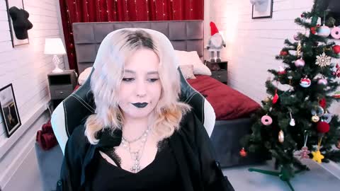 Tolli Moll online show from January 2, 2025, 9:11 am