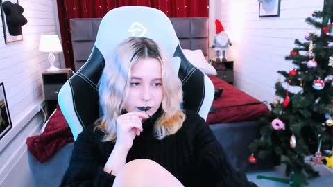 Tolli Moll online show from January 6, 2025, 11:29 am