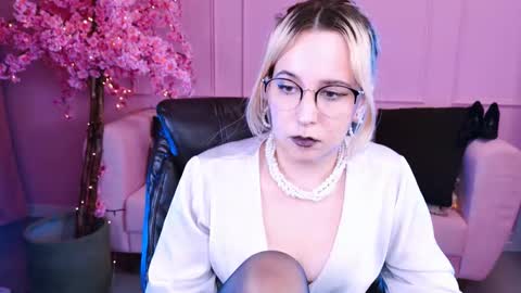 Tolli Moll online show from January 15, 2025, 8:20 am