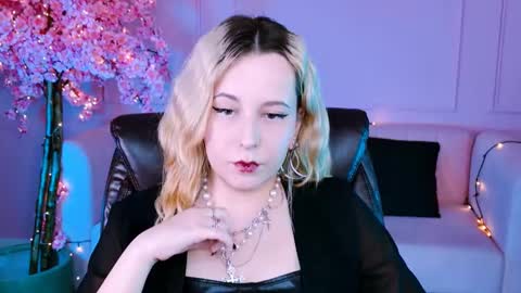 Tolli Moll online show from January 22, 2025, 8:40 am