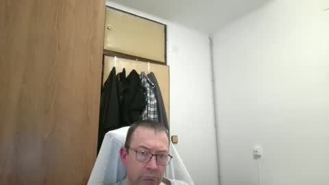 tolon408472 online show from February 17, 2025, 12:54 am