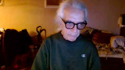 tom112292014 online show from November 11, 2025, 4:56 am