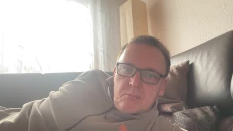 Tom online show from February 7, 2025, 12:06 pm